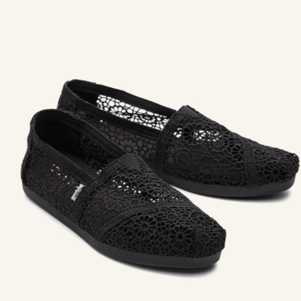 Toms Alpargata Cloud Bound Black Floral Crochet Loafers Flats - Size 6